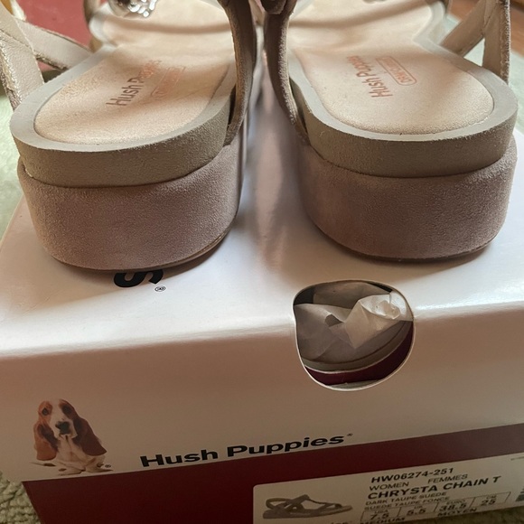 Hush Puppies Women's Chrysta Chain T Taupe Suede Sandals NEW - Picture 4 of 12